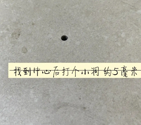 廊坊市瓷砖空鼓维修公司专业解答在瓷砖铺贴过程中，如果砂料搅拌不均匀，将会带来以下问题